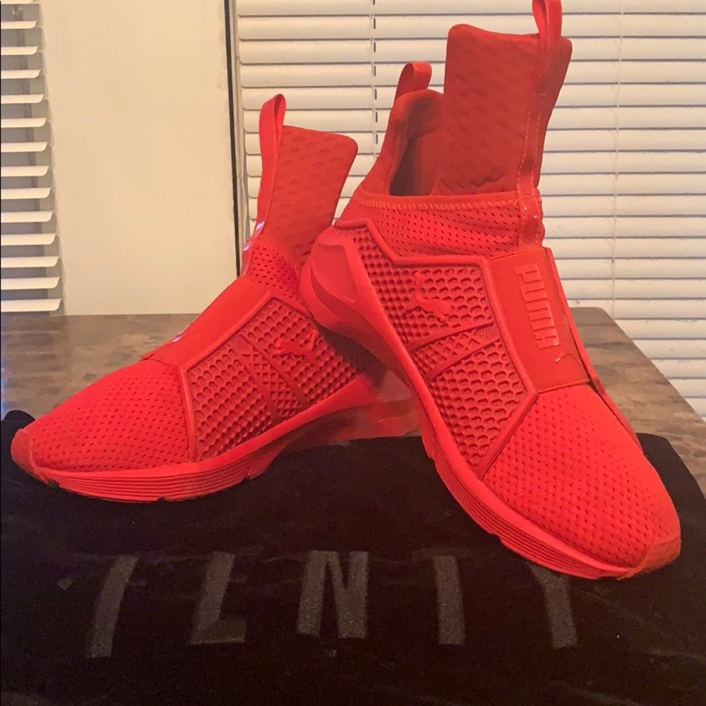 Puma by Rihanna Criss Trainers